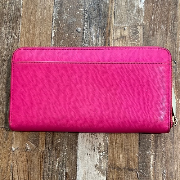 kate spade bright pink zip-around wallet with gold-tone logo - Picture 4 of 11